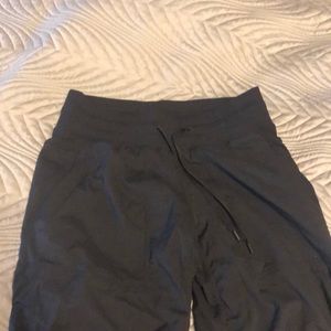 Lululemon studio pant size 4 regular Black *lined*